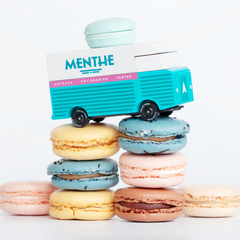 Menthe Macaron Van